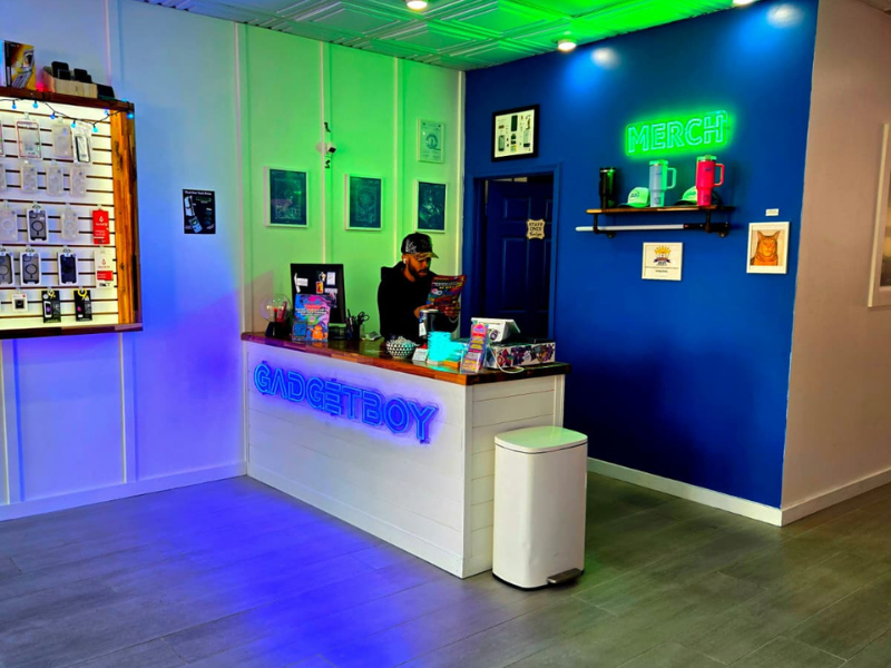 Gadgetboy Front Desk